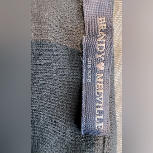 BRANDY MELVILLE HALTER TOP - Picture 3 of 4